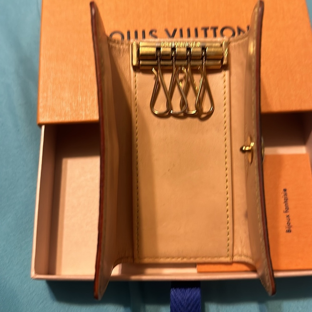 Louis Vuitton Takashi Murakami keychain - Picture 10 of 16